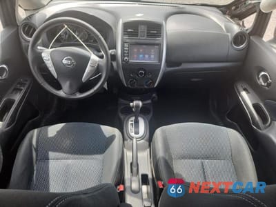 Zdjęcie 8 z 12 samochodu: 2019 NISSAN VERSA NOTE SV VIN:3N1CE2CP5KL361199 - miniatura