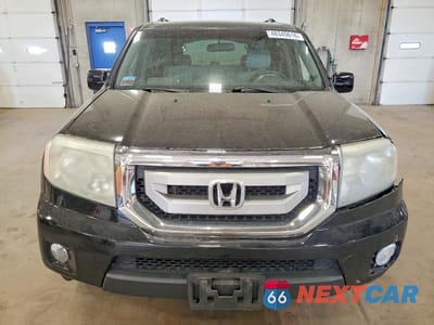 Piąte zdjęcie samochodu w środku: 2011 HONDA PILOT EX VIN:5FNYF4H41BB015773 - miniatura