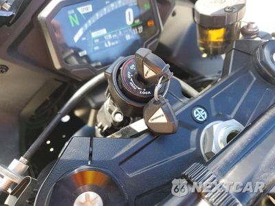 Zdjęcie 8 z 9 samochodu: 2025 KAWASAKI ZX1002 L VIN:JKBZXVL19SA019069 - miniatura