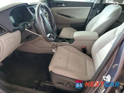 Zdjęcie 7 z 13 samochodu: 2017 HYUNDAI TUCSON SPORT VIN:KM8J33A23HU356682 - miniatura