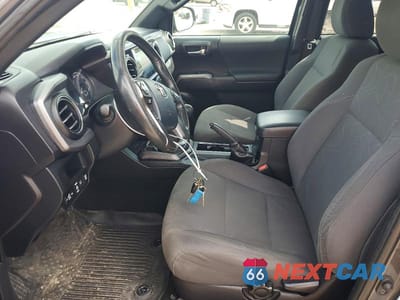 Zdjęcie 7 z 12 samochodu: 2019 TOYOTA TACOMA TRD SPORT VIN:5TFCZ5AN7KX172756 - miniatura