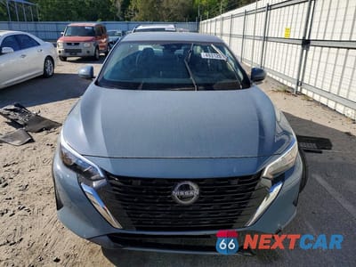 Piąte zdjęcie samochodu w środku: 2025 NISSAN SENTRA SV VIN:3N1AB8CV6SY264887 - miniatura