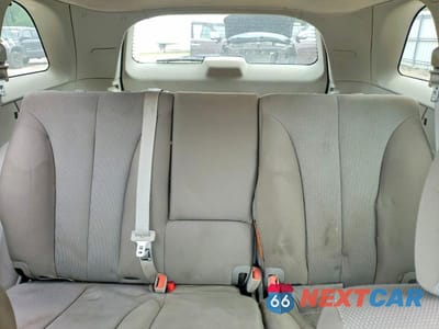 Zdjęcie 10 z 13 samochodu: 2005 CHRYSLER PACIFICA VIN:2C8GM48LX5R533395 - miniatura