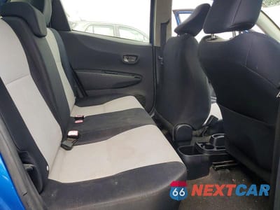 Zdjęcie 11 z 13 samochodu: 2012 TOYOTA YARIS 5-DOOR LE VIN:JTDKTUD38CD519841 - miniatura