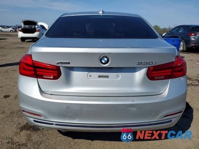 Zdjęcie 6 z 12 samochodu: 2018 BMW 330 XI VIN:WBA8D9G51JNU71329 - miniatura