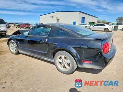 Drugie zdjęcie samochodu z przodu: 2007 FORD MUSTANG VIN:1ZVFT80N975250262 - miniatura