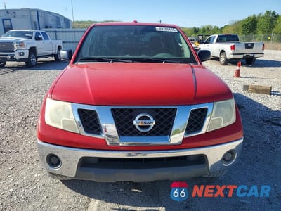 Piąte zdjęcie samochodu w środku: 2011 NISSAN FRONTIER S VIN:1N6AD0ER1BC438931 - miniatura