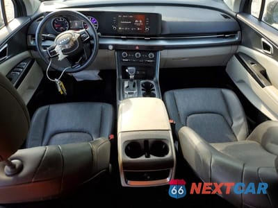 Zdjęcie 8 z 13 samochodu: 2024 KIA CARNIVAL LX VIN:KNDNB4H32R6330478 - miniatura