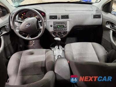 Zdjęcie 8 z 11 samochodu: 2006 FORD FOCUS ZX3 VIN:1FAFP31N86W152721 - miniatura