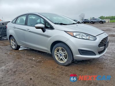 Czwarte zdjęcie samochodu z boku: 2019 FORD FIESTA SE VIN:3FADP4BJ9KM109184 - miniatura