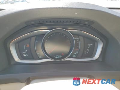 Zdjęcie 9 z 11 samochodu: 2015 VOLVO S60 PREMIER VIN:YV140MFK4F2367248 - miniatura