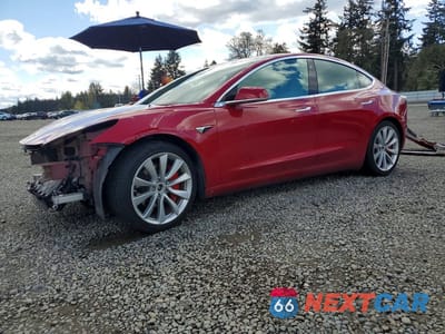 2018 TESLA MODEL 3 5YJ3E1EB6JF097433 - główne zdjęcie licytacji z USA - miniatura