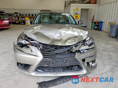 Piąte zdjęcie samochodu w środku: 2014 LEXUS IS 250 BASE VIN:JTHCF1D26E5011817 - miniatura