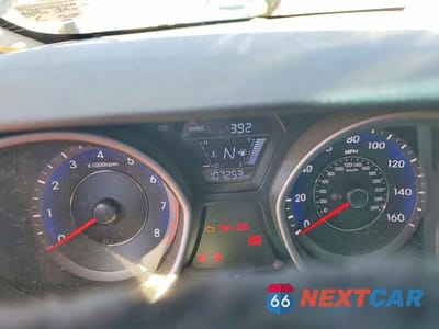 Zdjęcie 9 z 11 samochodu: 2016 HYUNDAI ELANTRA SE VIN:KMHDH4AEXGU618419 - miniatura