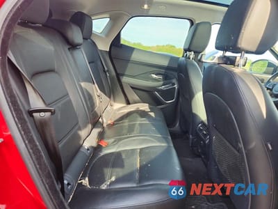Zdjęcie 11 z 13 samochodu: 2019 JAGUAR E-PACE SE VIN:SADFP2FX2K1Z66812 - miniatura