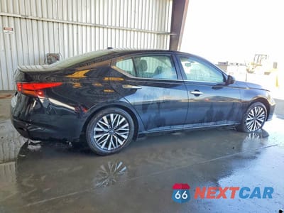 Trzecie zdjęcie samochodu z tyłu: 2024 NISSAN ALTIMA SV VIN:1N4BL4DV4RN409458 - miniatura