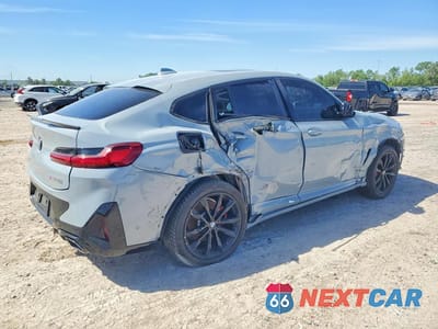 Trzecie zdjęcie samochodu z tyłu: 2025 BMW X4 M40I VIN:5UX43DT02S9Y06057 - miniatura