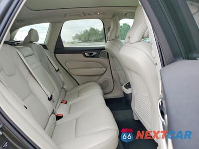 Zdjęcie 11 z 12 samochodu: 2022 VOLVO XC60 B5 INSCRIPTION VIN:YV4L12DL7N1960442 - miniatura