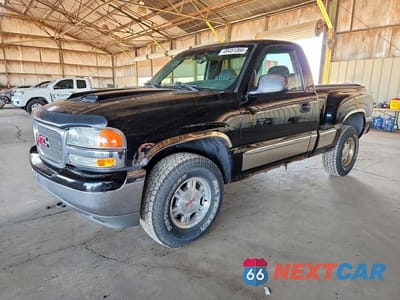 2002 GMC NEW SIERRA K1500 1GTEK14T22Z111058 - główne zdjęcie licytacji z USA - miniatura