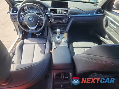 Zdjęcie 8 z 12 samochodu: 2018 BMW 330 XI VIN:WBA8D9G50JNU67093 - miniatura