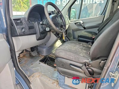 Zdjęcie 7 z 12 samochodu: 2018 MERCEDES BENZ SPRINTER 2500 DELIVERY VAN VIN:WD3PE7CDXJP622339 - miniatura