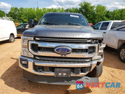 Piąte zdjęcie samochodu w środku: 2022 FORD F350 SUPER DUTY VIN:1FD8W3HT1NEC55943 - miniatura
