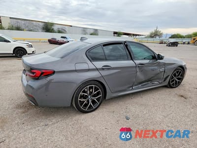 Trzecie zdjęcie samochodu z tyłu: 2022 BMW 530 I VIN:WBA53BH00NWX81116 - miniatura
