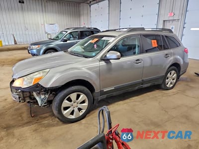 2010 SUBARU OUTBACK 2.5I LIMITED 4S4BRCKC3A3335479 - główne zdjęcie licytacji z USA - miniatura