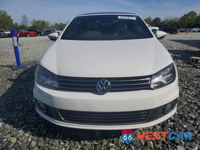 Piąte zdjęcie samochodu w środku: 2015 VOLKSWAGEN EOS KOMFORT VIN:WVWBW8AH9FV001055 - miniatura