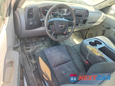 Zdjęcie 8 z 12 samochodu: 2011 GMC SIERRA C2500 HEAVY DUTY VIN:1GD21ZCG5BZ254347 - miniatura