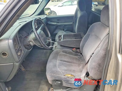 Zdjęcie 7 z 12 samochodu: 2000 CHEVROLET SILVERADO C1500 VIN:1GCEC14V1YZ243820 - miniatura