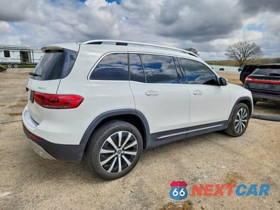 Trzecie zdjęcie samochodu z tyłu: 2021 MERCEDES-BENZ GLB 250 4MATIC VIN:W1N4M4HB4MW156699 - miniatura