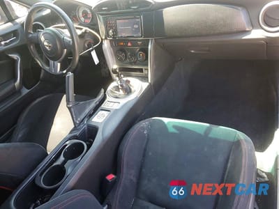 Zdjęcie 8 z 12 samochodu: 2013 SCION FR-S BASE VIN:JF1ZNAA18D1715314 - miniatura