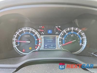 Zdjęcie 9 z 14 samochodu: 2019 TOYOTA 4RUNNER SR5 VIN:JTEBU5JR6K5667129 - miniatura