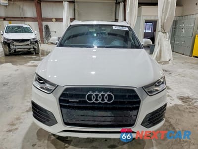 Piąte zdjęcie samochodu w środku: 2018 AUDI Q3 PREMIUM VIN:WA1ECCFS0JR035183 - miniatura