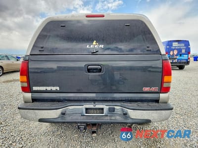 Zdjęcie 6 z 12 samochodu: 2003 GMC NEW SIERRA K1500 VIN:2GTEK19T931305878 - miniatura