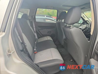 Zdjęcie 10 z 12 samochodu: 2008 JEEP GRAND CHEROKEE LAREDO VIN:1J8GR48K98C144358 - miniatura