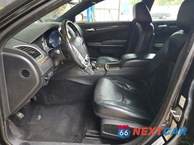 Zdjęcie 7 z 11 samochodu: 2014 CHRYSLER 300C VIN:2C3CCAEG8EH272917 - miniatura