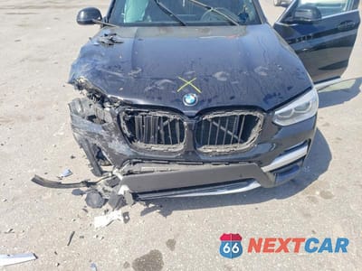 Zdjęcie 12 z 13 samochodu: 2018 BMW X3 XDRIVE30I VIN:5UXTR9C54JLD89550 - miniatura