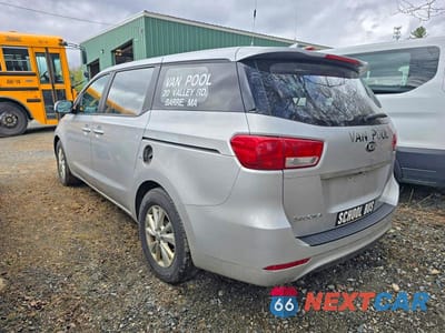 Trzecie zdjęcie samochodu z tyłu: 2018 KIA SEDONA L VIN:KNDMA5C17J6400720 - miniatura