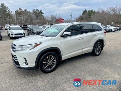 Drugie zdjęcie samochodu z przodu: 2018 TOYOTA HIGHLANDER XLE VIN:5TDJZRFH7JS537362 - miniatura