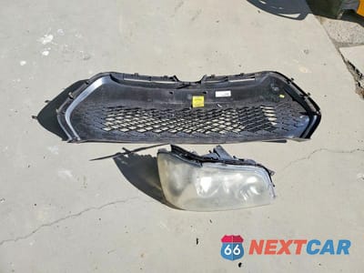 Zdjęcie 13 z 14 samochodu: 2004 TOYOTA HIGHLANDER BASE VIN:JTEDP21A040034408 - miniatura