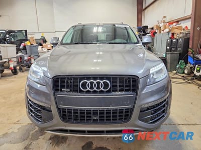 Piąte zdjęcie samochodu w środku: 2015 AUDI Q7 PREMIUM PLUS VIN:WA1LGCFE6FD002554 - miniatura