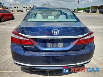 Zdjęcie 6 z 12 samochodu: 2017 HONDA ACCORD LX VIN:1HGCR2F35HA063229 - miniatura