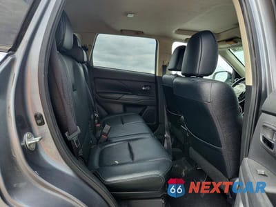 Zdjęcie 11 z 13 samochodu: 2015 MITSUBISHI OUTLANDER SE VIN:JA4AD3A30FZ004289 - miniatura