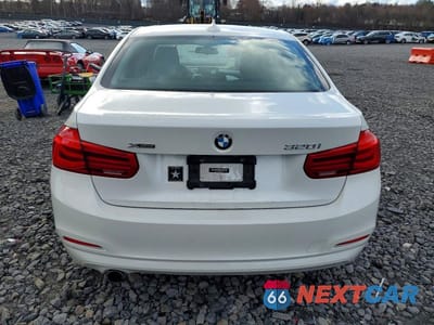 Zdjęcie 6 z 12 samochodu: 2018 BMW 320 XI VIN:WBA8A3C5XJA488276 - miniatura