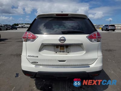 Zdjęcie 6 z 13 samochodu: 2016 NISSAN ROGUE S VIN:JN8AT2MT1GW022841 - miniatura