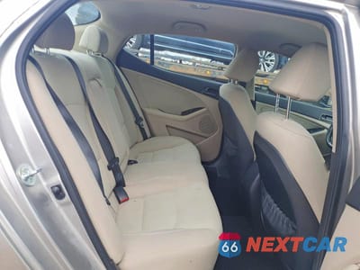 Zdjęcie 10 z 11 samochodu: 2014 KIA OPTIMA LX VIN:5XXGM4A71EG325753 - miniatura