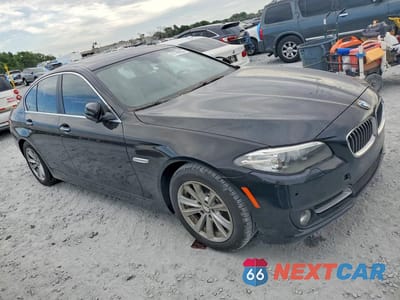 Czwarte zdjęcie samochodu z boku: 2016 BMW 528 I VIN:WBA5A5C57GG350750 - miniatura