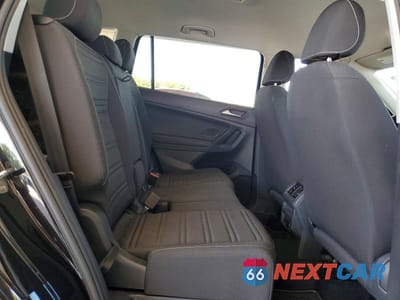 Zdjęcie 10 z 12 samochodu: 2023 VOLKSWAGEN TIGUAN S VIN:3VVRB7AX1PM067009 - miniatura